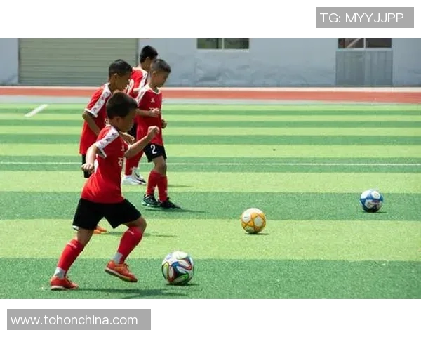 法国足球明星的孩子们如何在父辈的光环下追寻自己的梦想与未来